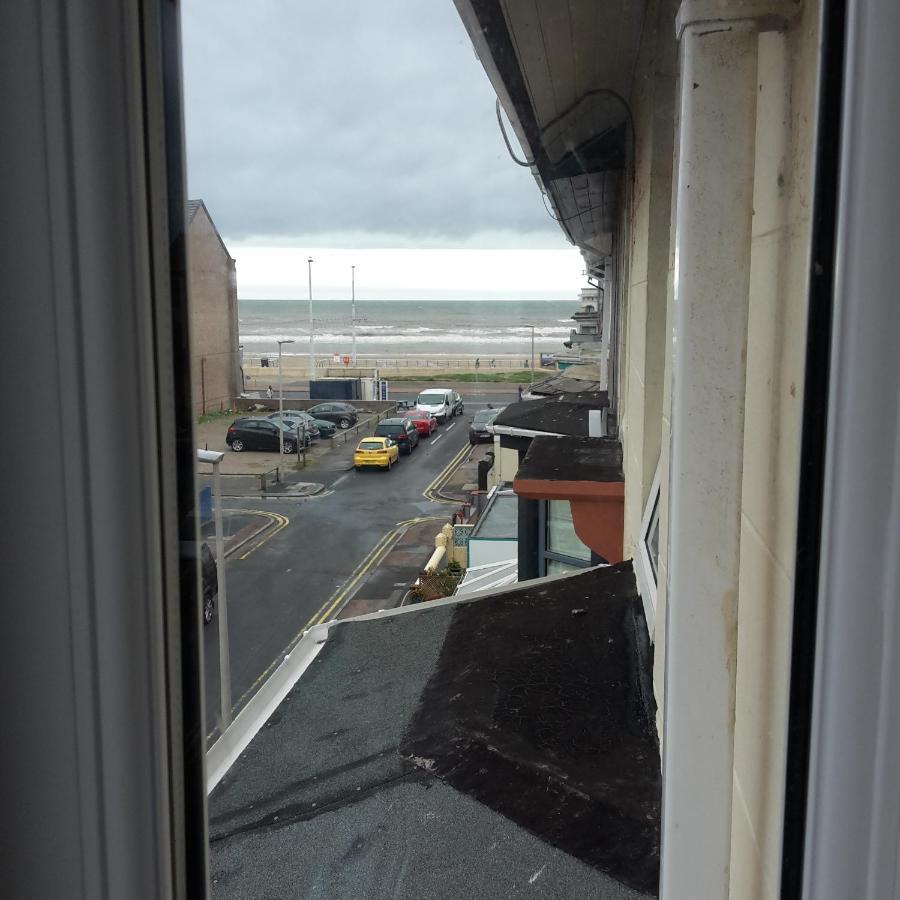 The Last Post Blackpool Extérieur photo